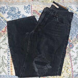 Women’s Black Distressed Jeans